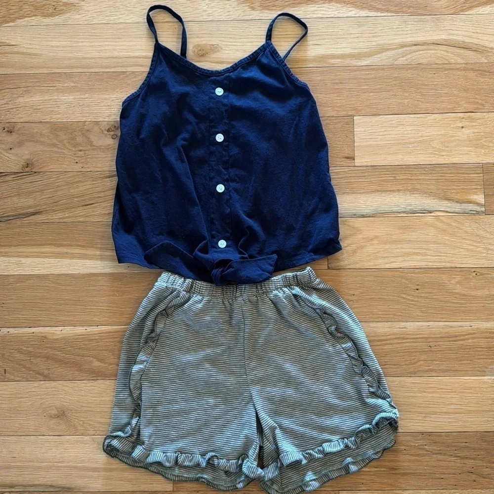 Trend Blossoms Navy Green Ruffle Shirt Tank Set 12
